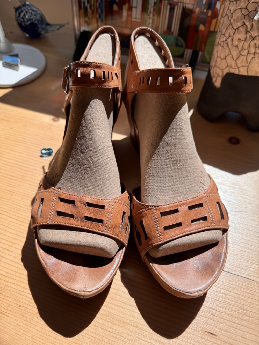 Sundance MamZelle Leather Wedge Sandals Size 40.5 9.5 Women Tan Geometric Design